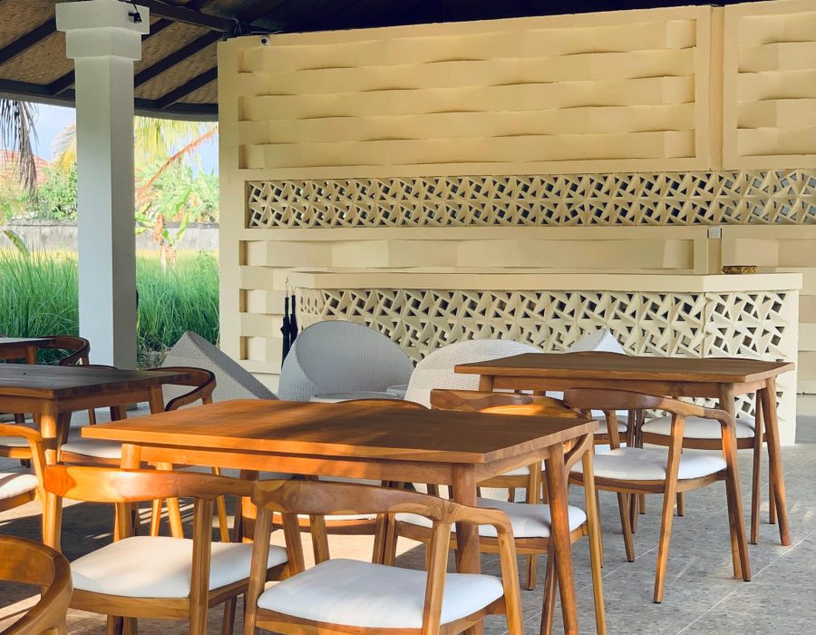 Lobby & Resto